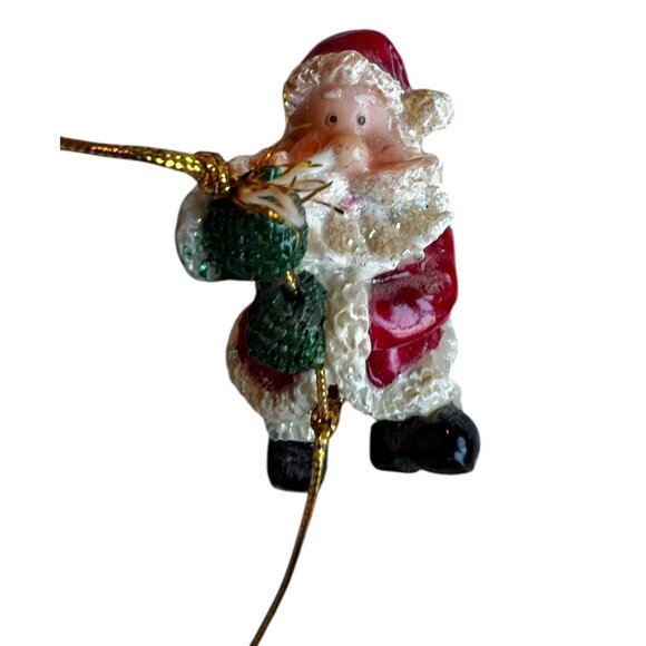 Set Of 4 Handcrafted Santa Claus Ornaments With a Gold Hanging String Fo… - Picture 5 of 6